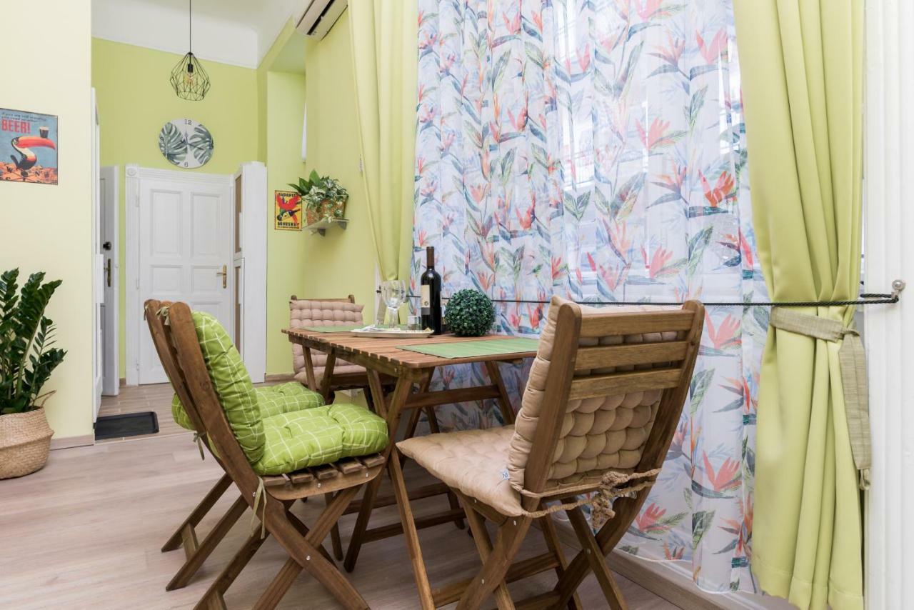 Jungle Design Apartment بودابست المظهر الخارجي الصورة