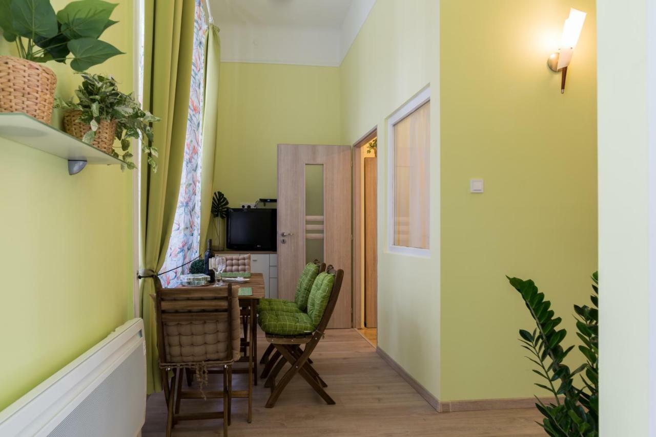 Jungle Design Apartment بودابست المظهر الخارجي الصورة